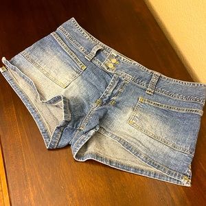 Abercrombie & Fitch Denim Short Shorts